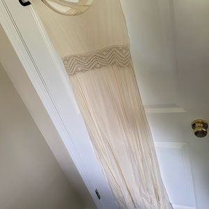 Cream/off white maxi dress- M
